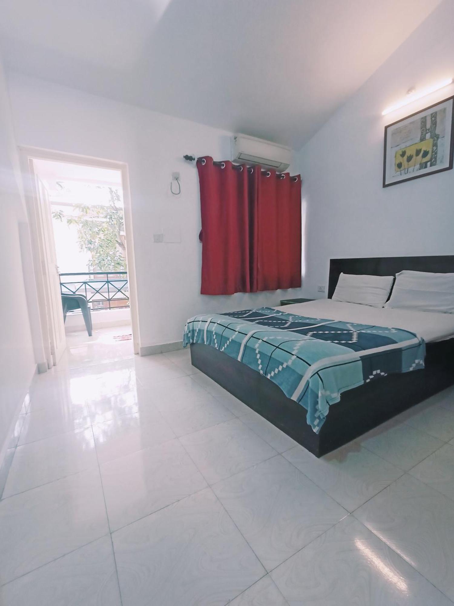 Goa Suites Holiday Home Калангут Экстерьер фото